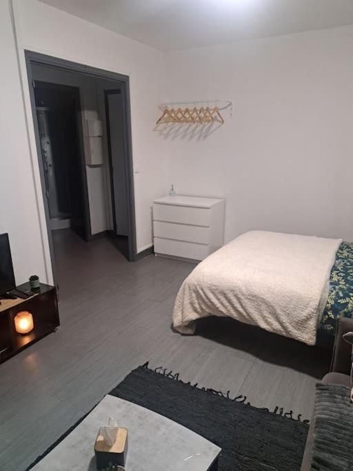 Studio 15 Mn De Paris Chelles  Bagian luar foto